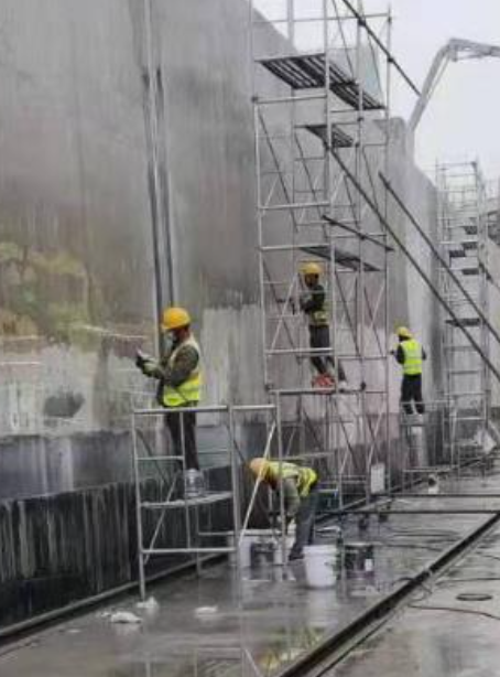 南京球场翻新地面是一个涉及